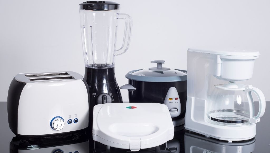 Toaster oven, coffee machine, instant pot, blander machine are all smart appliances